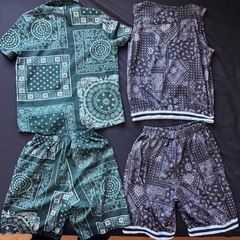 ペイズリー柄セットアップの画像