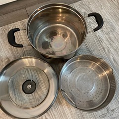 ステンレス　蒸し鍋　20cmの画像