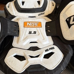 leatt fox プロテクター　100% ゴーグル　バイク　オフロードの画像