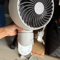 壁掛けサーキュレーターの画像