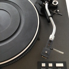ONKYO レコードプレーヤーとオーディオテクニカのフォノイコライザーセット【ケーブル／レコード針付】の画像