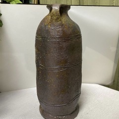 備前焼　鈴木美基 作　陶芸　花瓶　貴重品の画像