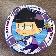 おそ松さん　クッションの画像