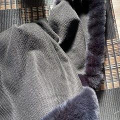 お話中レディース SHEIN ポンチョ ケープ アウター ファー 黒 羽織 冬用の画像