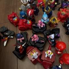 仮面ライダー、戦隊指人形の画像