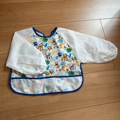 お話中◆離乳食冷凍トレー お食事エプロンの画像