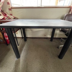 【100円】黒い作業机（W106×H70）【来週火曜・手渡し】
