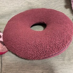 穴あきクッションの画像