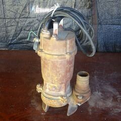 水中ポンプとホースのセット　中古品の画像