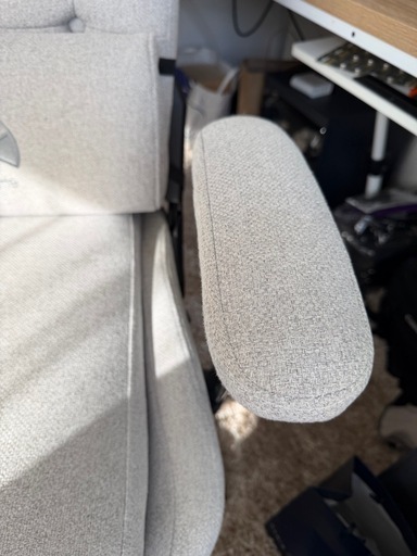 バウヒュッテ G-350  ゲーミングチェア
