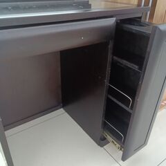 ★リユースのサカイ日立店★HJ8569 出雲木工 ドレッサー ダークブラウン H138×D44×W64 クリーニング済み の画像