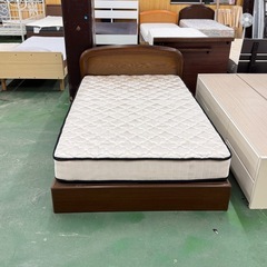 A1851🌟配送♻️組み立て🉑‼️セミダブルベッド枠　マットレス付きセット　引き出し有り🌟の画像