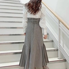 ダズリン dazzlin M マーメイド サイド　プリーツフレアスカートの画像