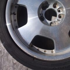 社外１８インチアルミ　４＆５穴マルチ　１本のみ　ビッグキャリパー対応の画像