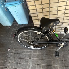 大人用自転車　26インチ　カゴ、鍵付き、ライト無し、ギア無し、ブリヂストン　ベガス　ブラックの画像