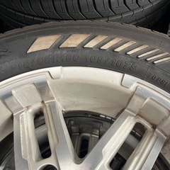 ハイエースに履いていましたの画像