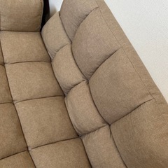 受け渡し者決定しました【お問い合わせが多いのでテレビ台と一緒にお渡し可能な方】【今週土曜日午前9時30分可能な方】ソファ、テレビ台の画像