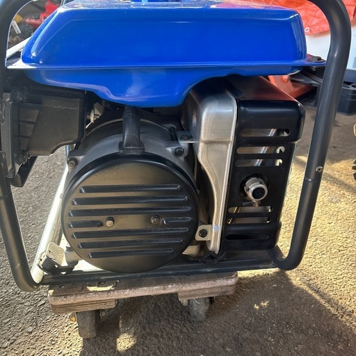 発電機