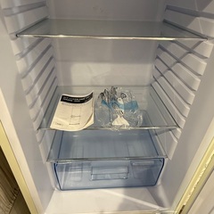 レトロデザイン冷蔵庫の画像