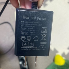 水槽用ヒーター、ライトの画像