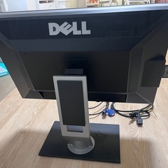 DELL U2410f 　24インチワイドの画像