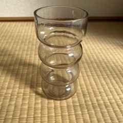 花瓶　フラワーベースの画像