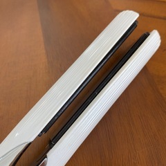 リファ　ストレートアイロンの画像