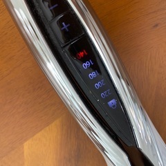 リファ　ストレートアイロンの画像