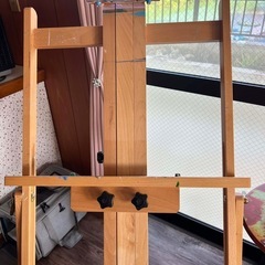 イーゼルの画像