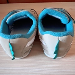 ASICS アシックス　恐竜　14.5cm シューズ　の画像