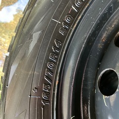 取り引き予定中　スタッドレスタイヤ　スチールホイール付き の画像