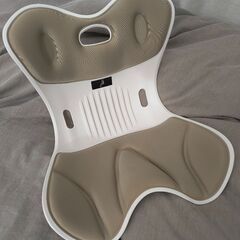 姿勢サポート椅子の画像