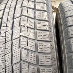 特価スタットレスタイヤ　YOKOHAMA　ｉG60　185/70R14　７分山の画像