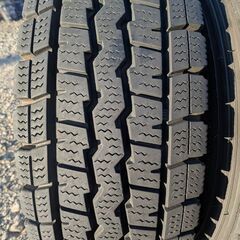 美品 スタッドレスタイヤ付き12インチアルミホイール アトレー外し 軽バン 軽トラック 軽貨物車の画像