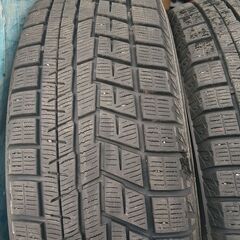 特価スタットレスタイヤ　YOKOHAMA　ｉG60　185/70R14　７分山の画像