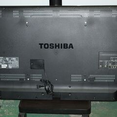 71715★TOSHIBA 50型LED液晶テレビ REGZA 50J7 （1） 【レグザクラウドサービス対応/レグザエンジンCEVO採用/無線LAN対応/外付HDD録画対応/純正リモコン付/スタンド無し】の画像