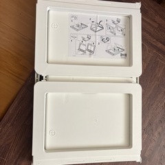 IKEA テーブル　トレイの画像