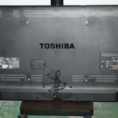 71718★TOSHIBA 50型LED液晶テレビ REGZA 50J7 （4） 【レグザクラウドサービス対応/レグザエンジンCEVO採用/無線LAN対応/外付HDD録画対応/純正リモコン付/スタンド無し】の画像