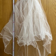 ウェディングベール、グローブ(FOUR SIS & Co.)の画像