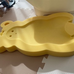 ベビーバス🛁とクマのスポンジ🧽の画像