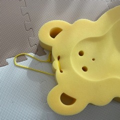 ベビーバス🛁とクマのスポンジ🧽の画像