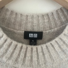UNIQLOセーターXLの画像