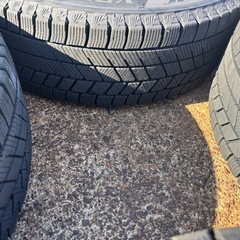 175/65R14 スタッドレス アルミ付4本セット ブリザックVRX3の画像