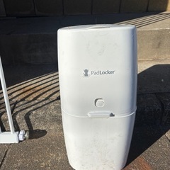 猫用に買った柵、トイレポット　デオトイレの画像