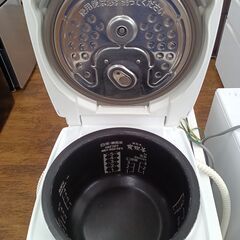 ★リユースのサカイ水戸店★ MITSUBISHI IH炊飯ジャー 5.5合炊き 20年製 動作確認／クリーニング済み MT6604の画像