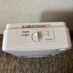 電気ファンヒーターの画像