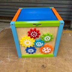 トイザらス 知育玩具 アクティビティボックスの画像