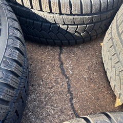 235/55R18 スタッドレスタイヤ アルミ付4本 ハリアー エクストレイルの画像