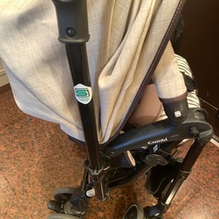 コンビ　スゴカル 4キャス コンパクト エッグショック HTの画像