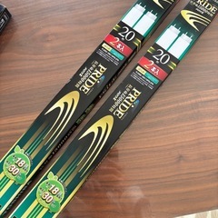 【新品】東芝　蛍光灯　20型　4本の画像